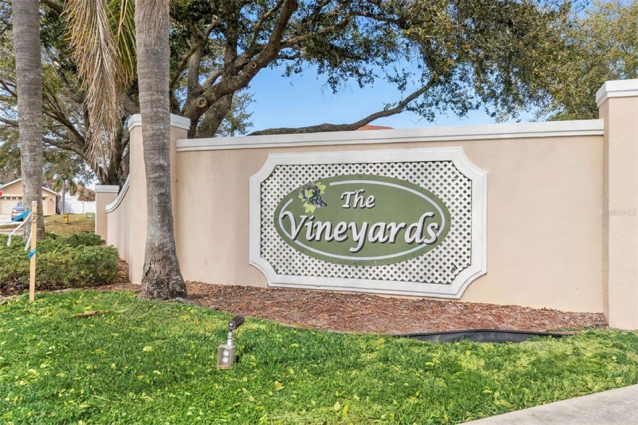 1483 Surrey Park Drive , Port Orange, FL 32128 Photo