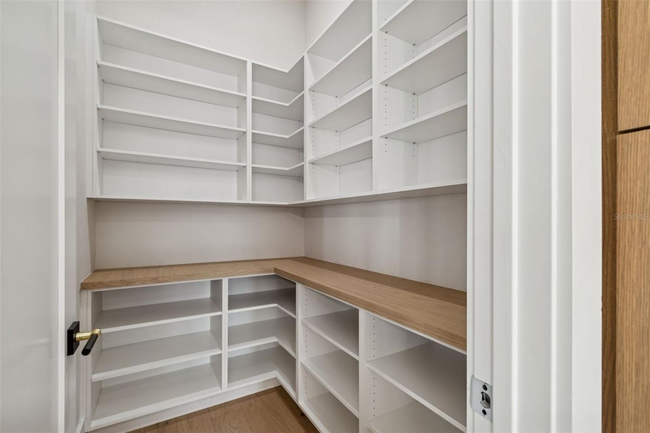 810 W Braddock Street, Tampa, FL 33603 Photo