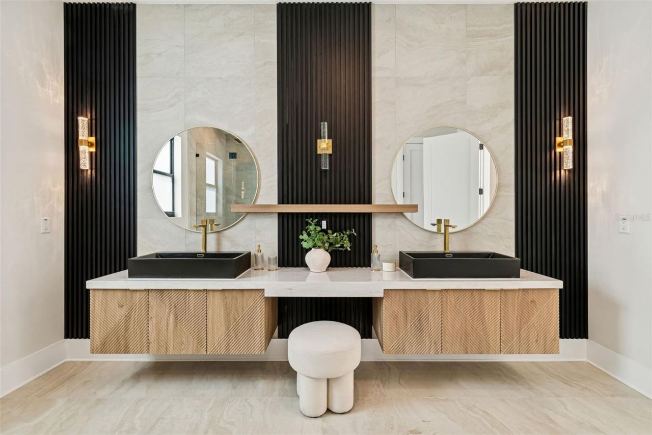 810 W Braddock Street, Tampa, FL 33603 Photo