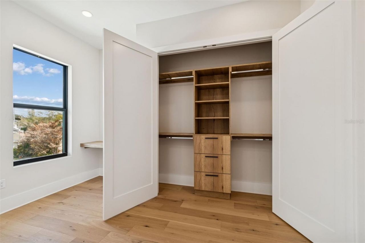 810 W Braddock Street, Tampa, FL 33603 Photo