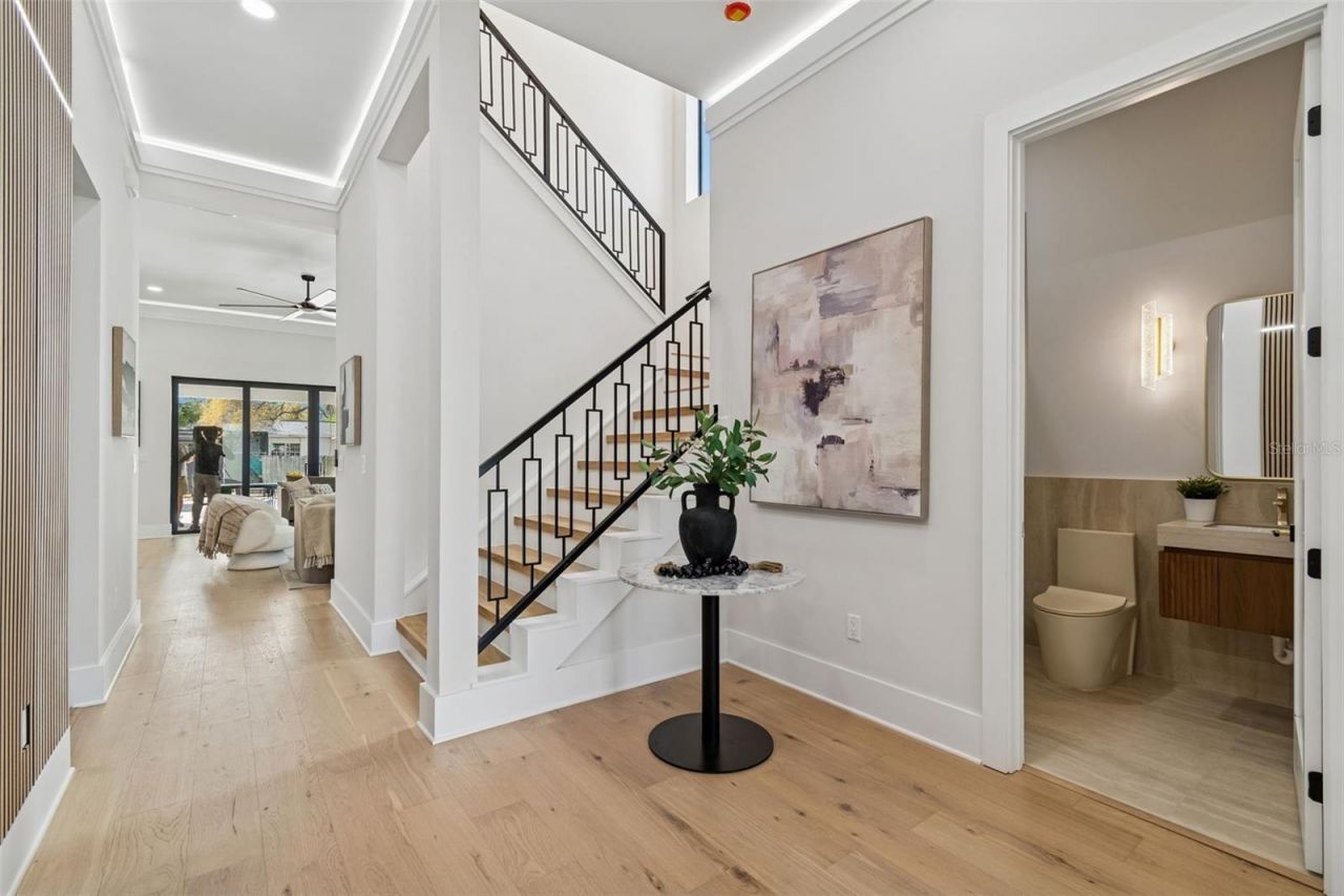 810 W Braddock Street, Tampa, FL 33603 Photo