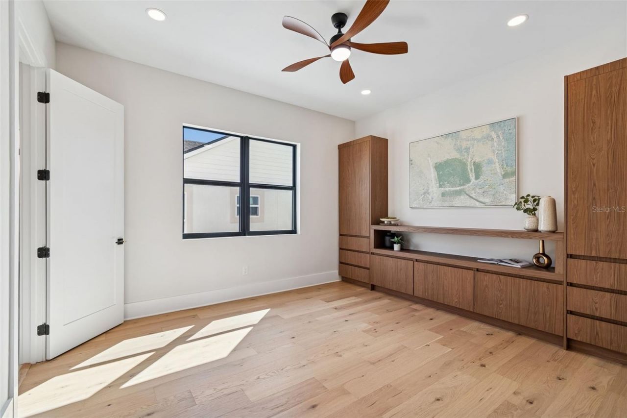 810 W Braddock Street, Tampa, FL 33603 Photo