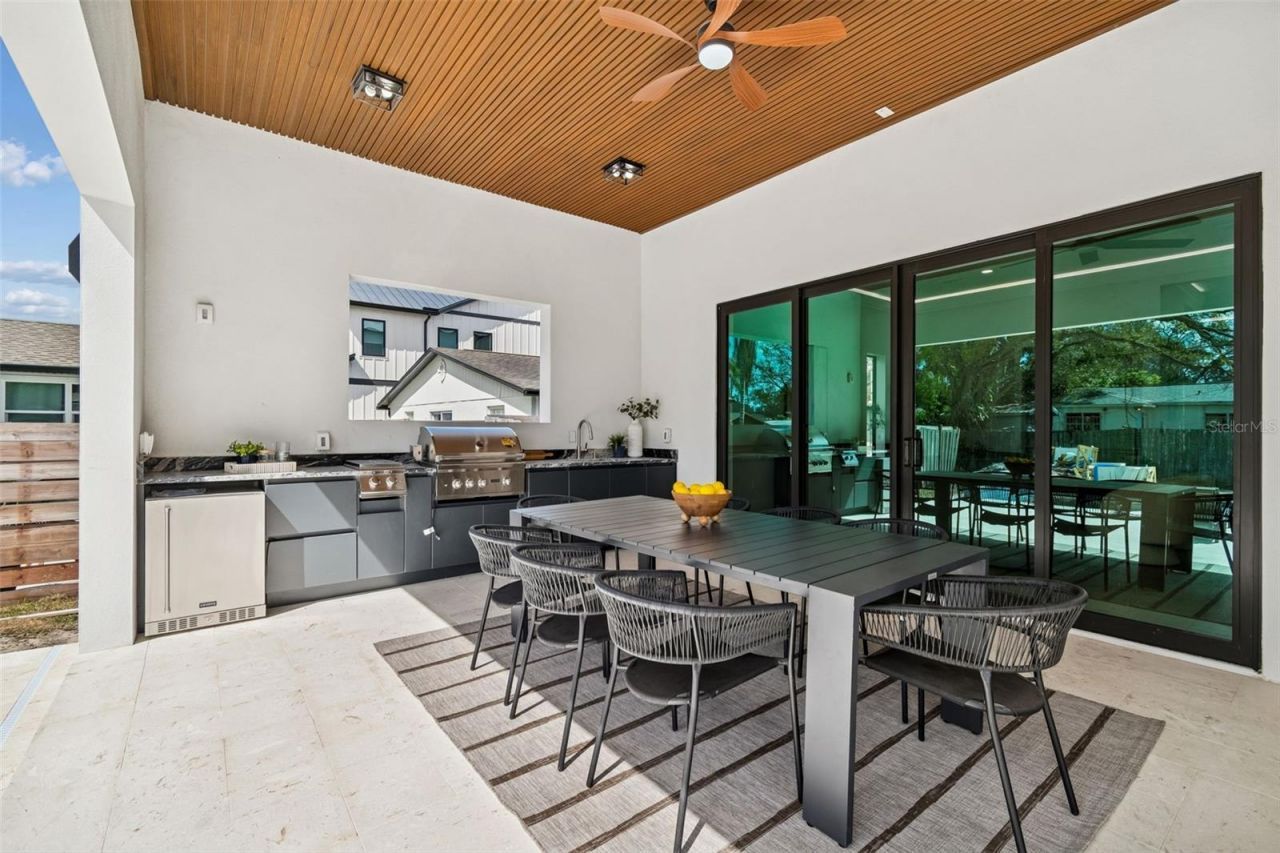 810 W Braddock Street, Tampa, FL 33603 Photo