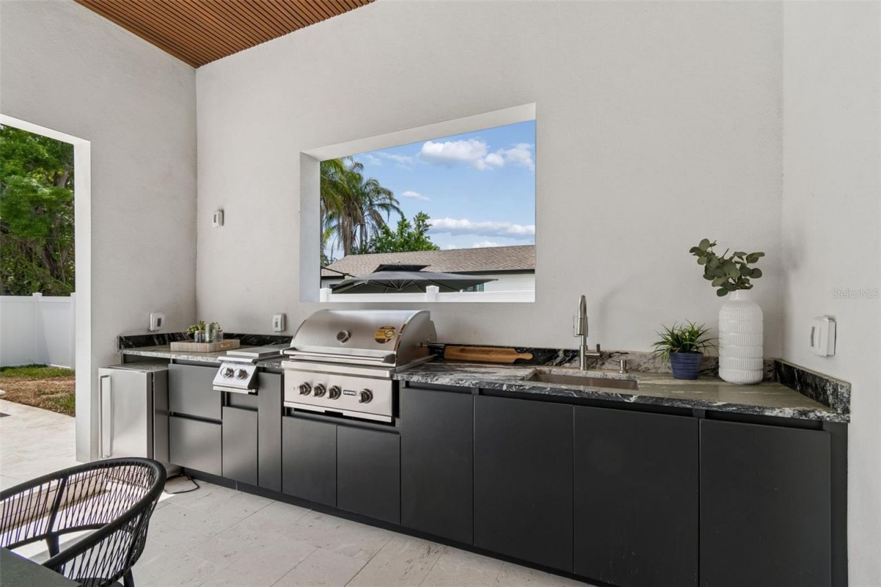 810 W Braddock Street, Tampa, FL 33603 Photo