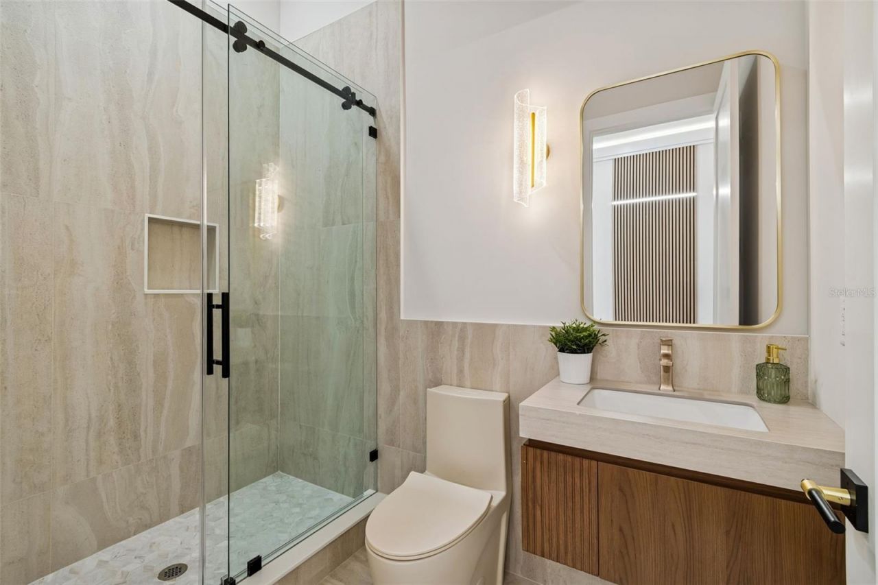 810 W Braddock Street, Tampa, FL 33603 Photo