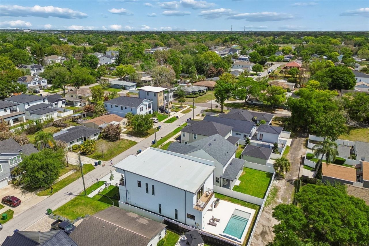 810 W Braddock Street, Tampa, FL 33603 Photo
