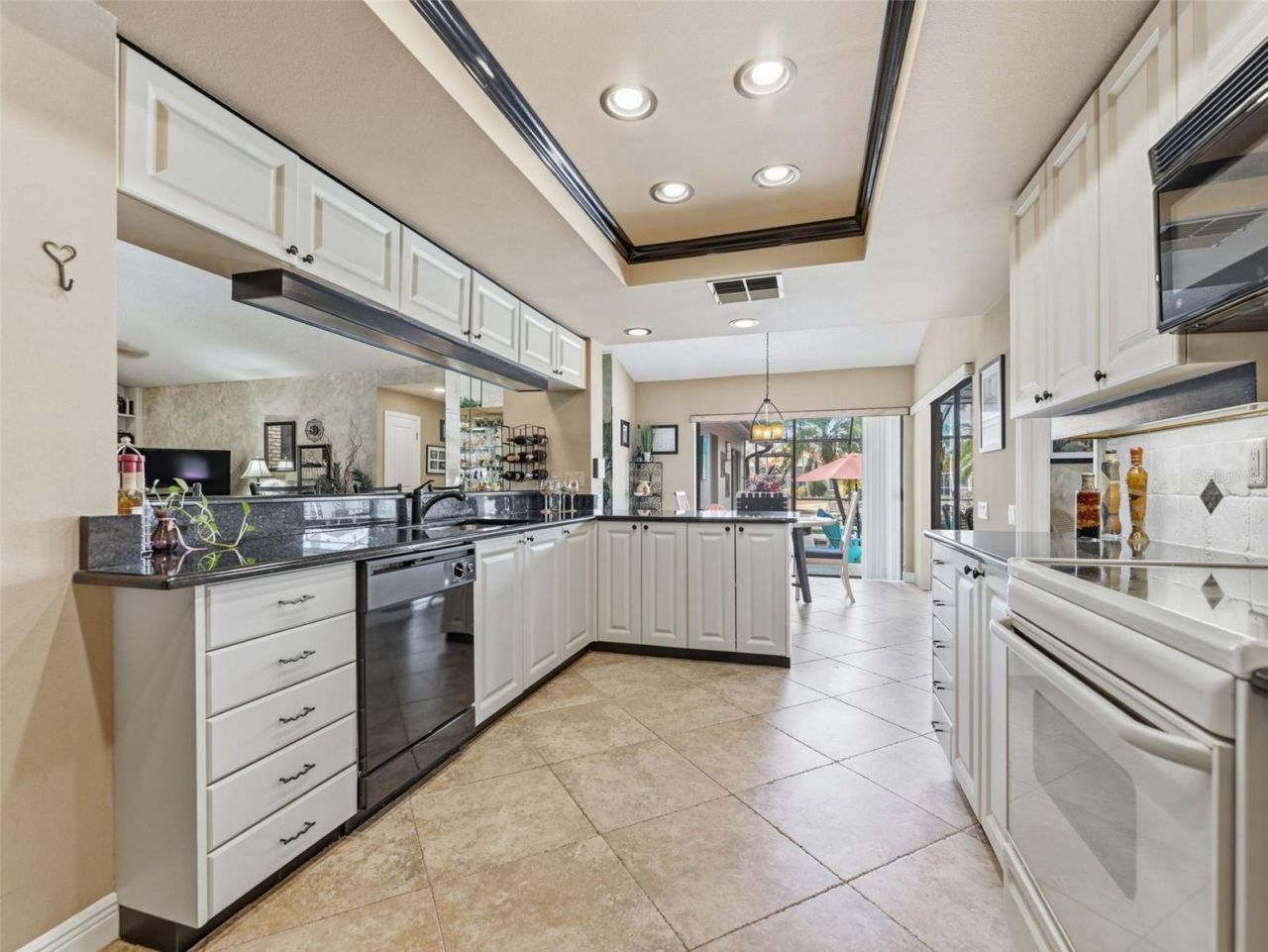 4830 Longwater Way, Tampa, FL 33615 Photo