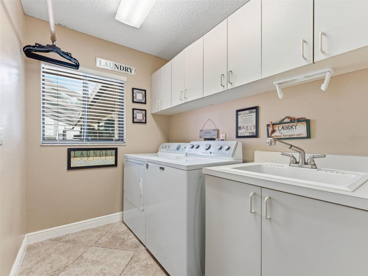4830 Longwater Way, Tampa, FL 33615 Photo
