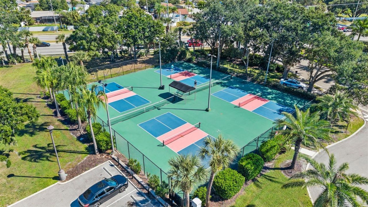 4830 Longwater Way, Tampa, FL 33615 Photo