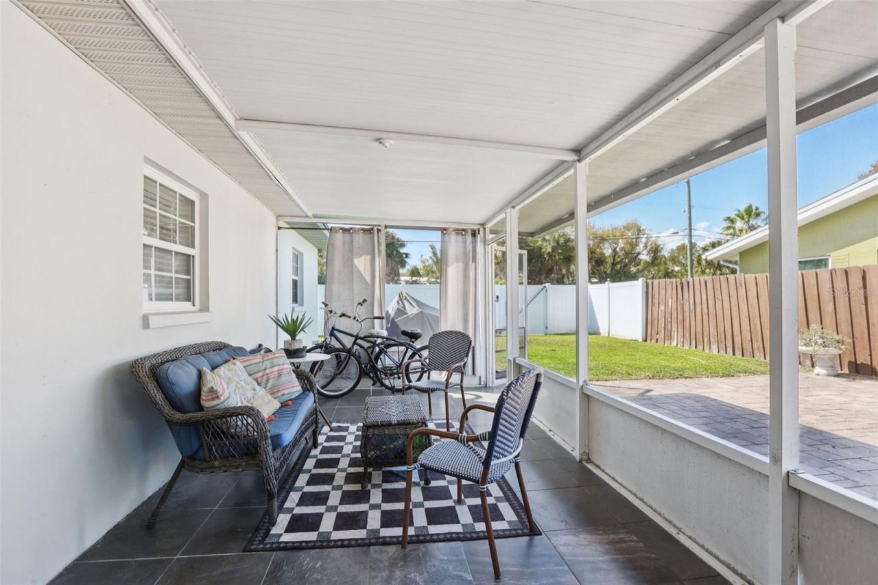 699 Pinellas Point Drive S, Saint Petersburg, FL 33705 Photo