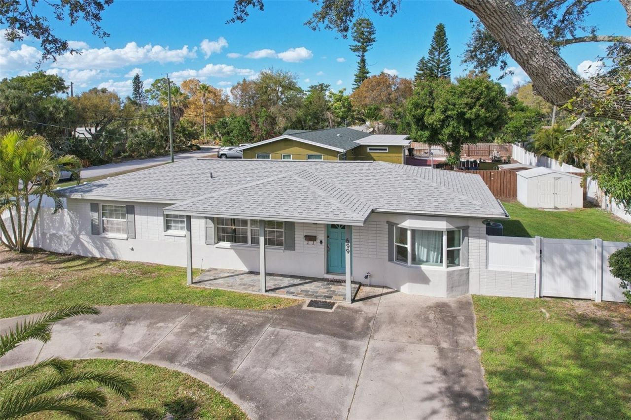 699 Pinellas Point Drive S, Saint Petersburg, FL 33705 Photo