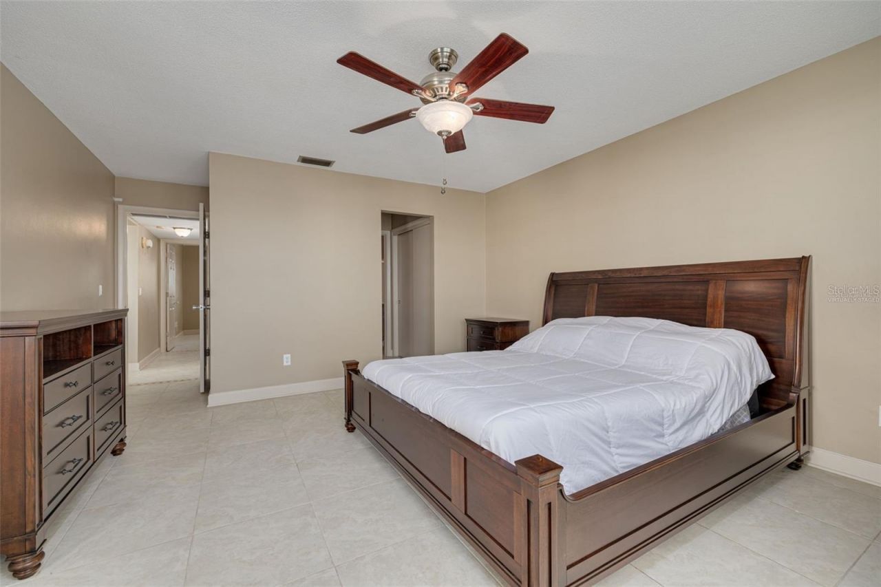 55 Harbor View Lane, Unit 301, Belleair Bluffs, FL 33770 Photo