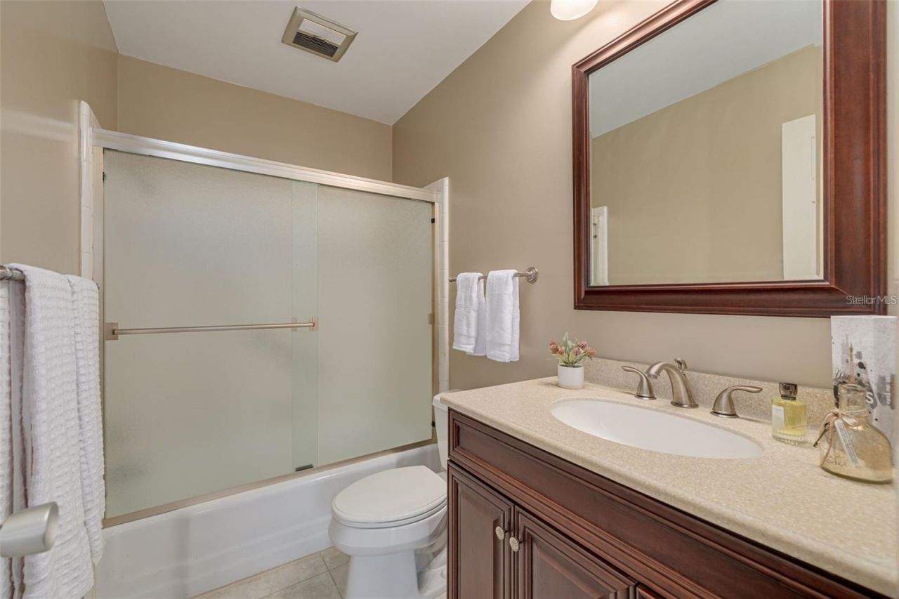 55 Harbor View Lane, Unit 301, Belleair Bluffs, FL 33770 Photo