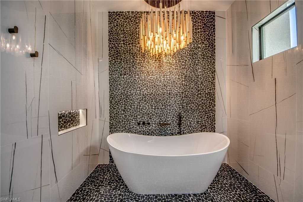 5310 Bayview Ct, Cape Coral, FL 33904 Photo