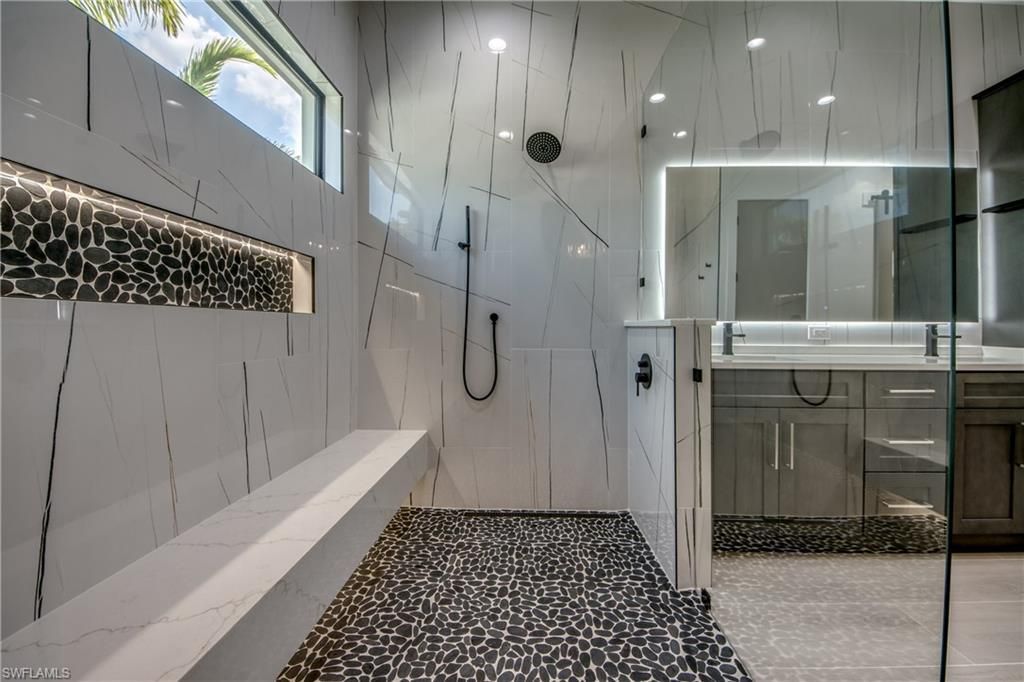 5310 Bayview Ct, Cape Coral, FL 33904 Photo