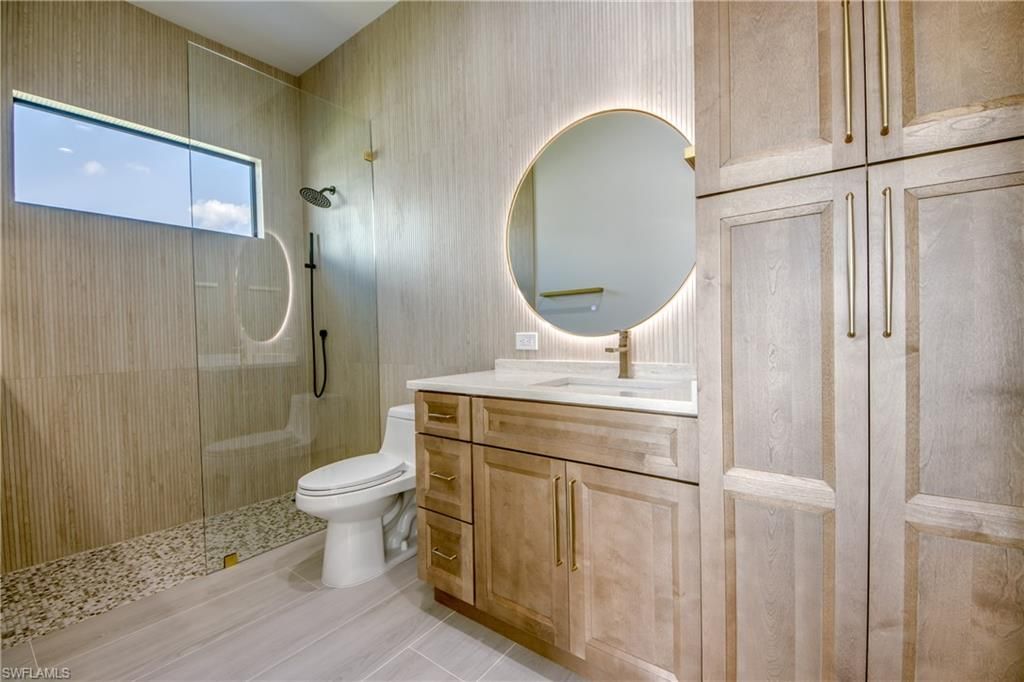 5310 Bayview Ct, Cape Coral, FL 33904 Photo