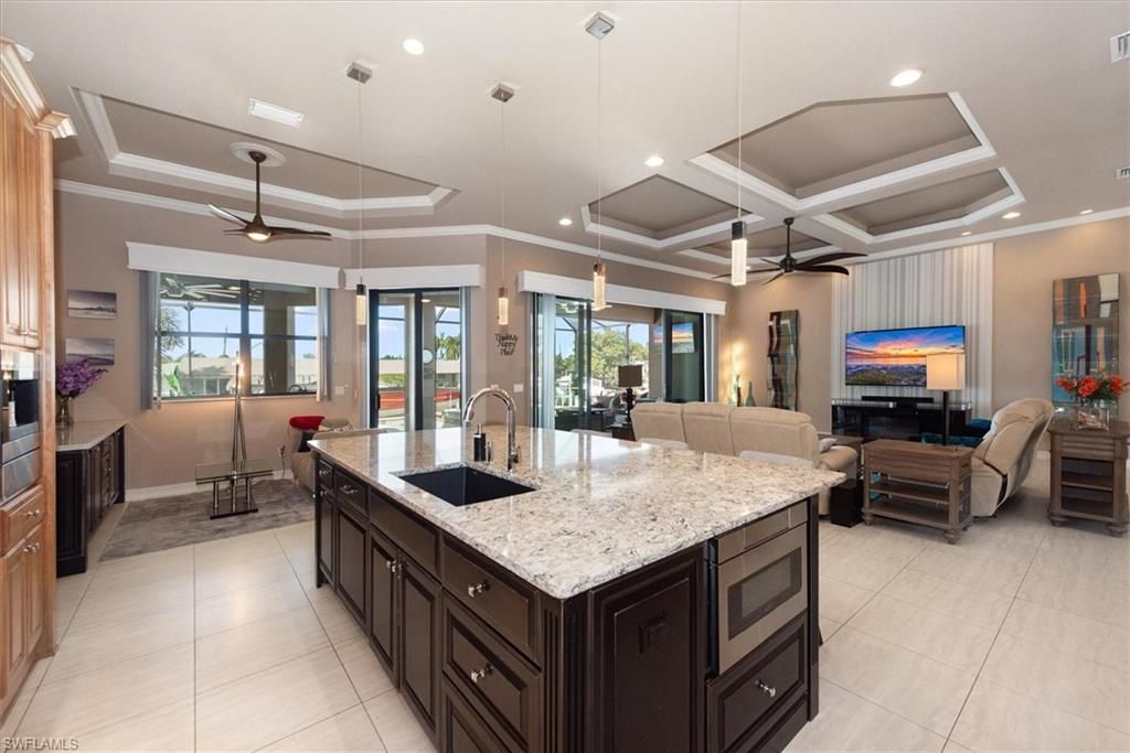 5338 Del Monte Ct, Cape Coral, FL 33904 Photo