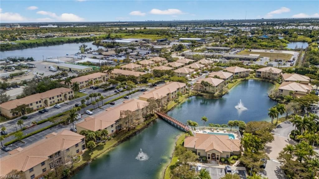 15441 Bellamar Cir, Unit 1123, Fort Myers, FL 33908 Photo