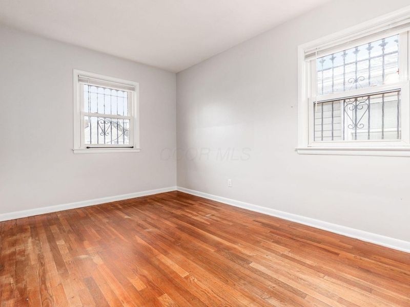 396 S Hague Avenue , Columbus, OH 43204 Photo 18