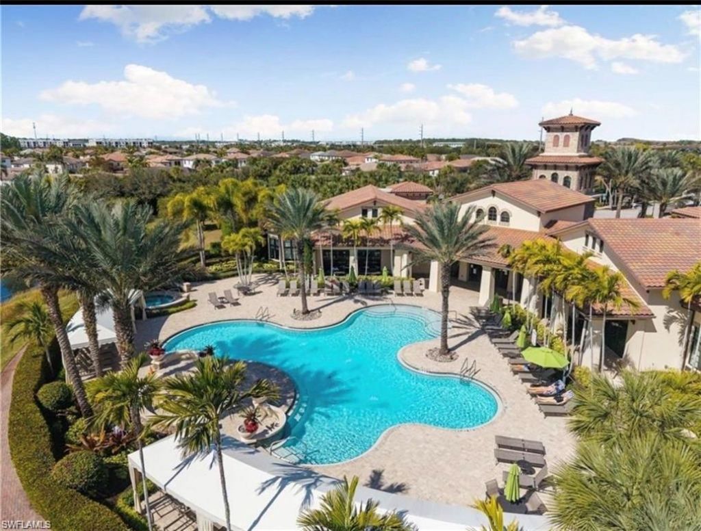 9431 Foxglove Ln , Naples, FL 34120 Photo