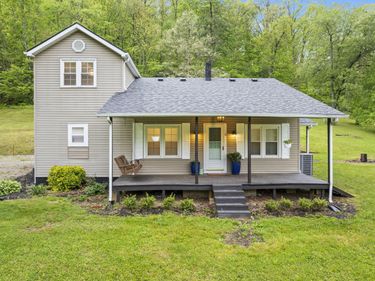 11 Congleton Hollow Road, McKee, KY 40447