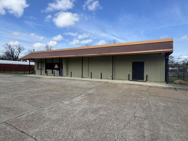 207 E Fifteenth Street, Yazoo City, MS 39194