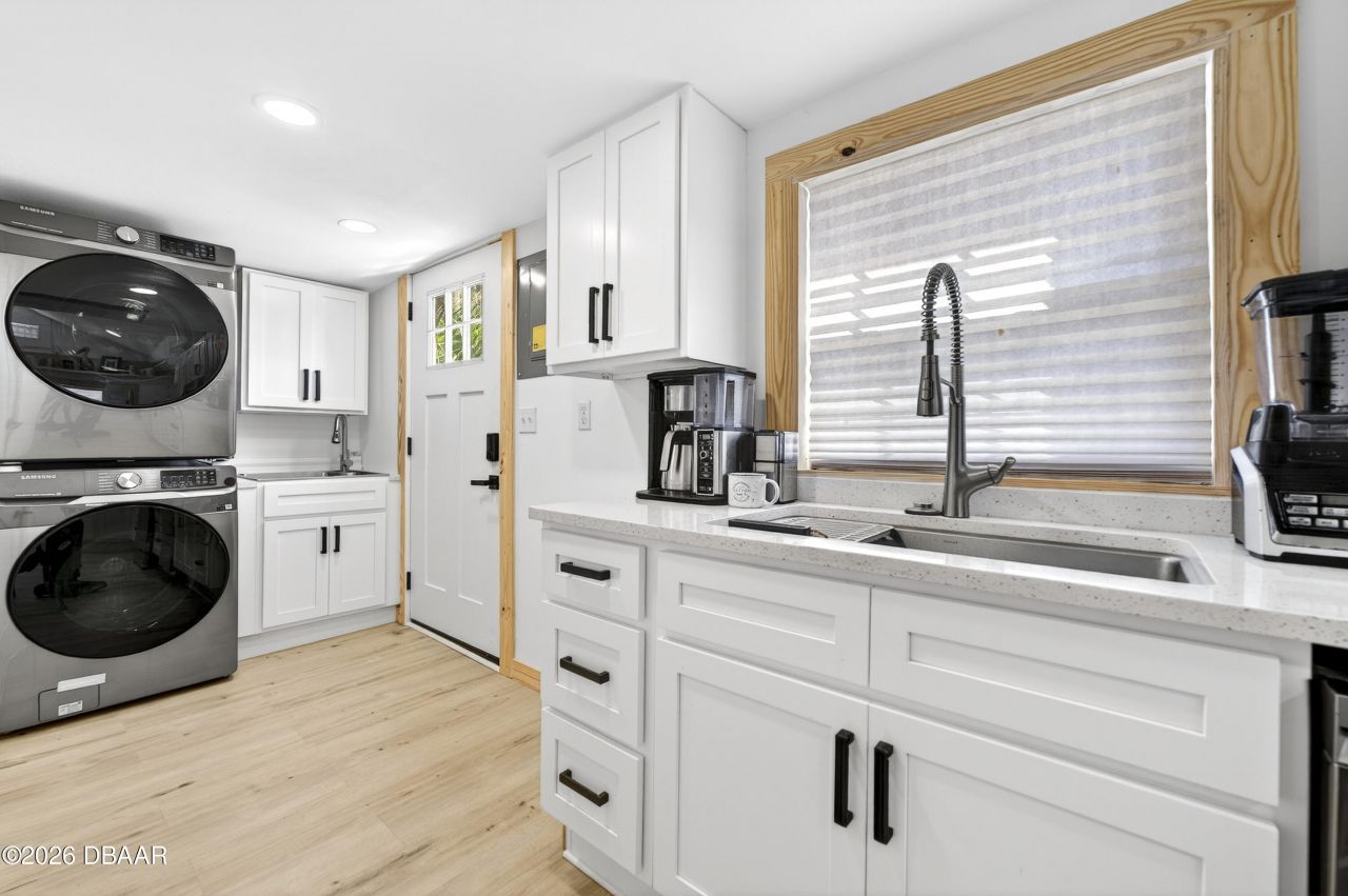 607 Jefferson Street, New Smyrna Beach, FL 32168 Photo