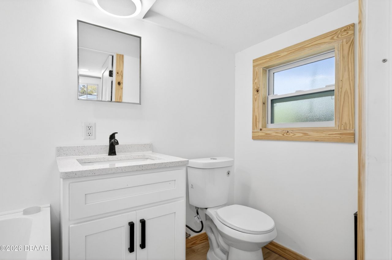 607 Jefferson Street, New Smyrna Beach, FL 32168 Photo