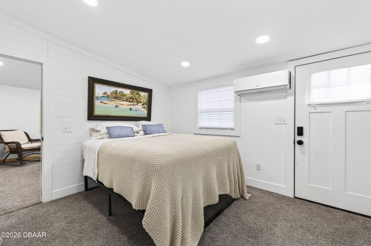 607 Jefferson Street, New Smyrna Beach, FL 32168 Photo