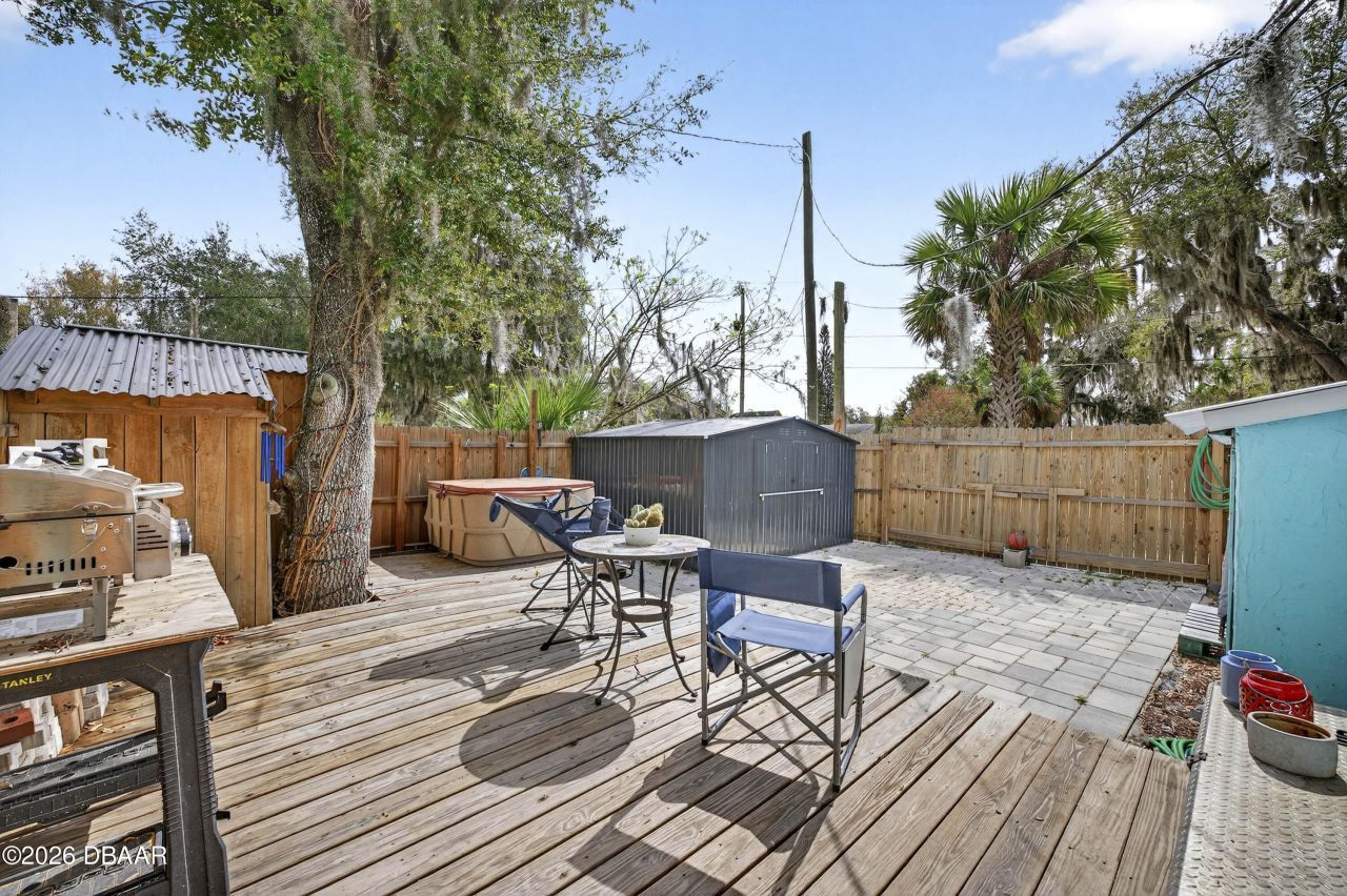 607 Jefferson Street, New Smyrna Beach, FL 32168 Photo