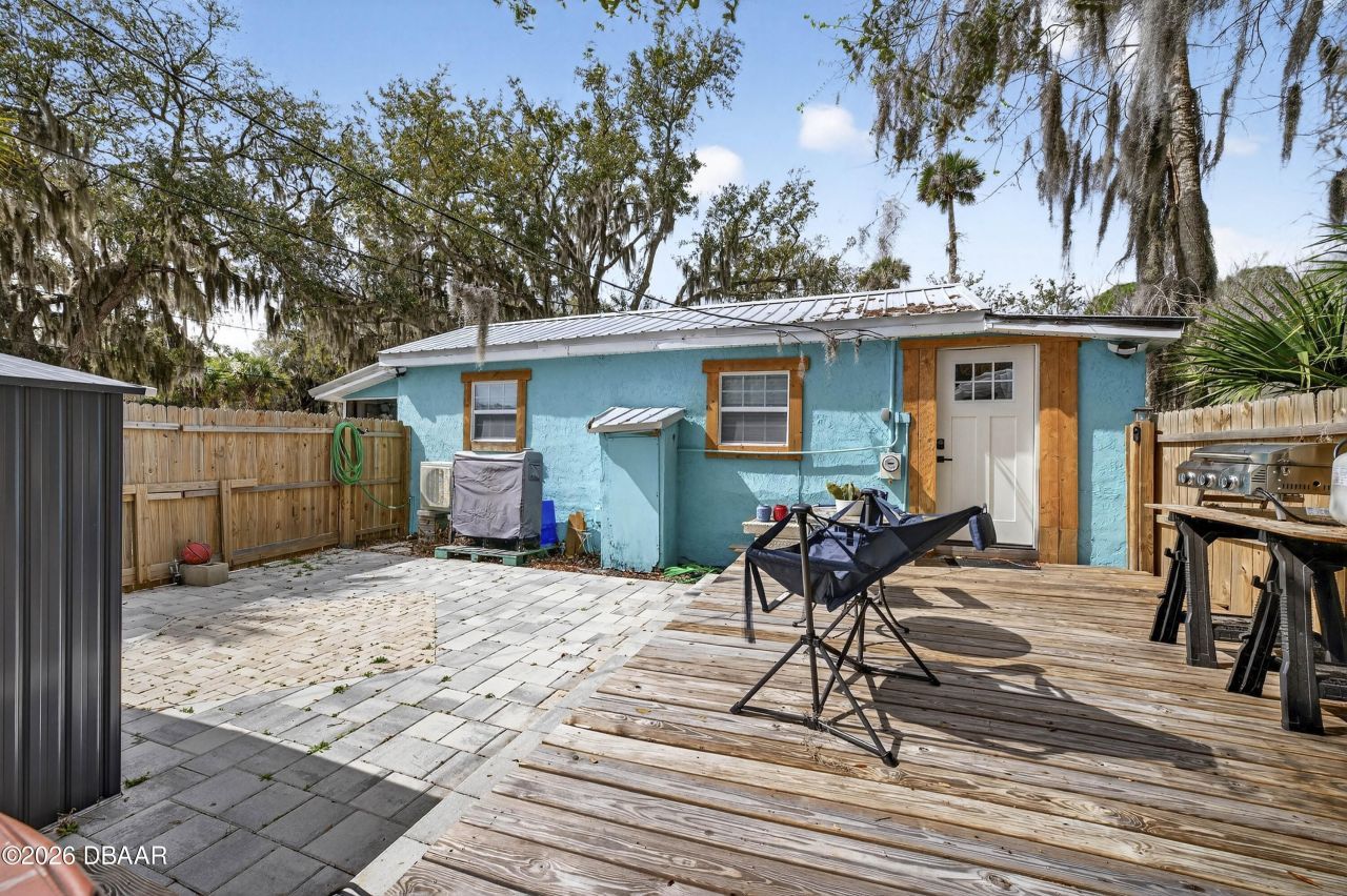 607 Jefferson Street, New Smyrna Beach, FL 32168 Photo