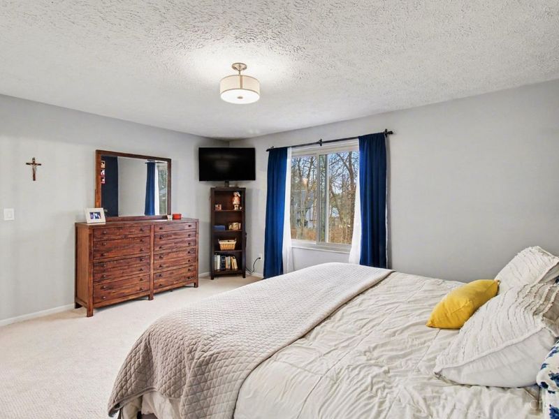 5707 Whistling Wind Lane, Milford, OH 45150 Photo 12