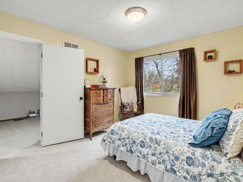 5707 Whistling Wind Lane, Milford, OH 45150 Photo 15