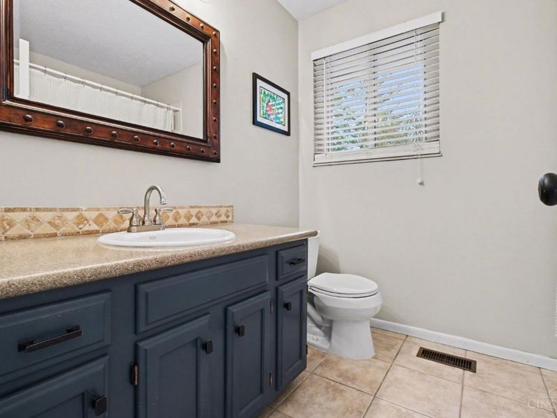 5707 Whistling Wind Lane, Milford, OH 45150 Photo 18