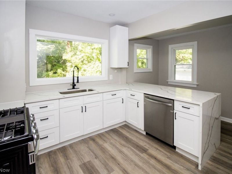 29396 Detroit Road, Westlake, OH 44145 Photo 6