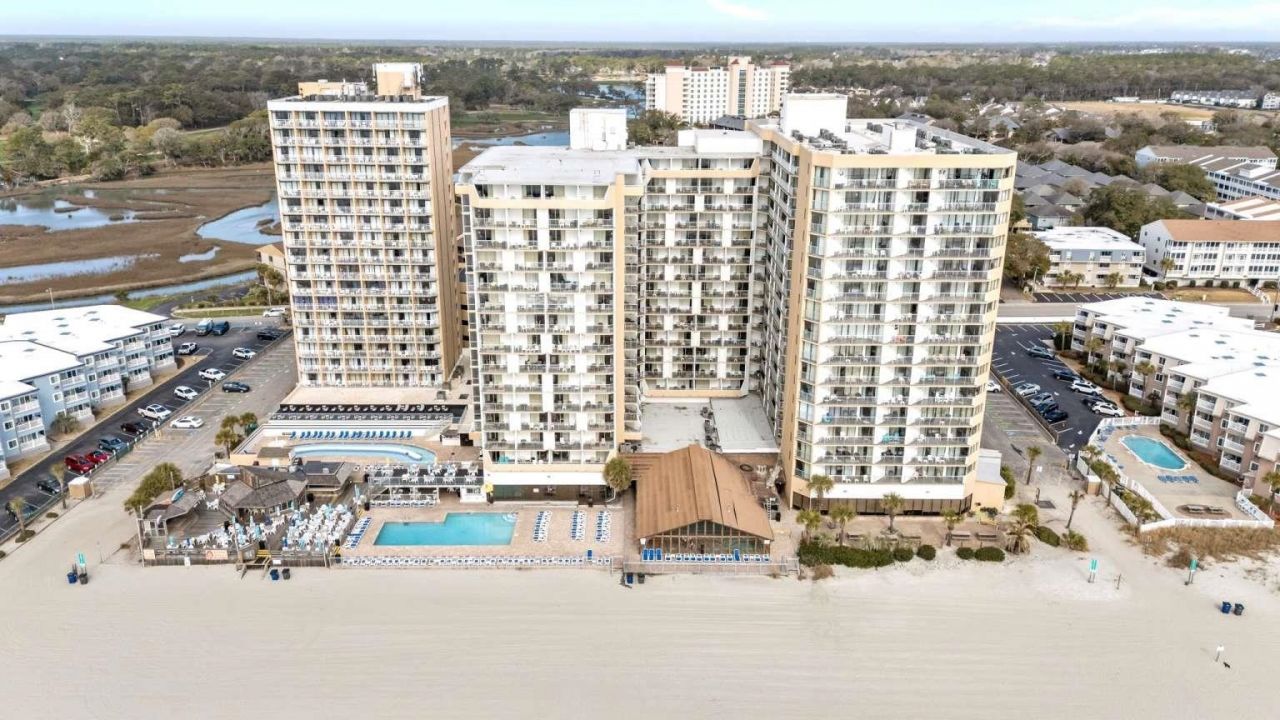 9550 Shore Dr. Photo 24