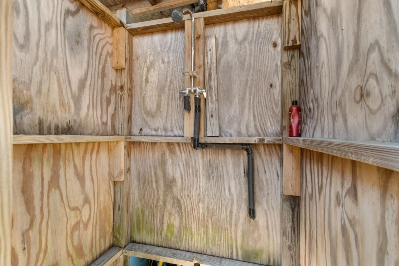 2096 Dipper Photo 24