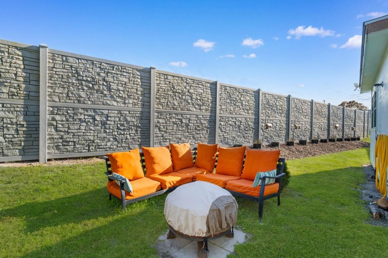 2096 Dipper Photo 25