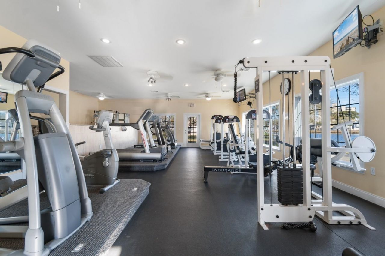 2096 Dipper Photo 28