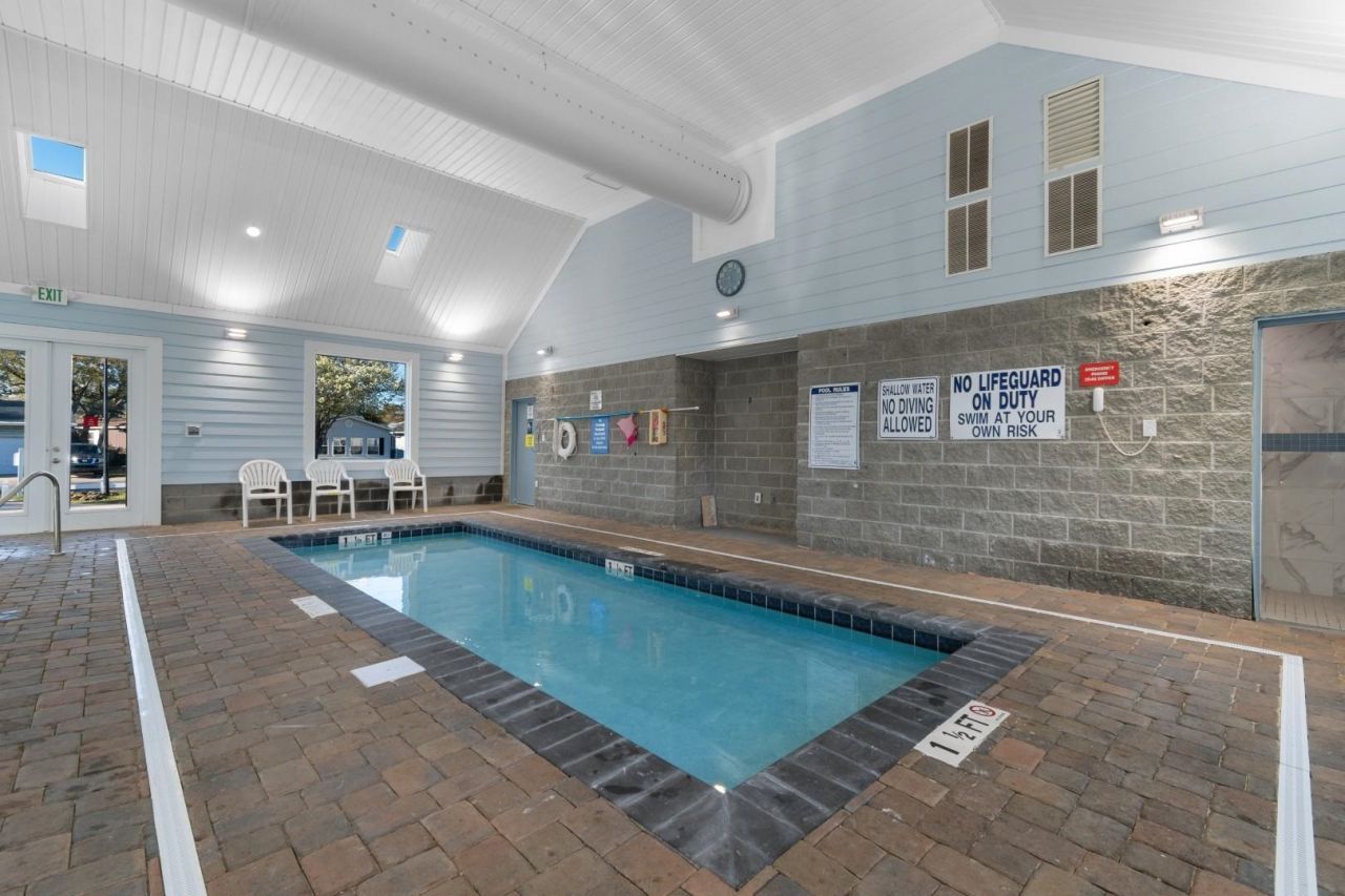 2096 Dipper Photo 30