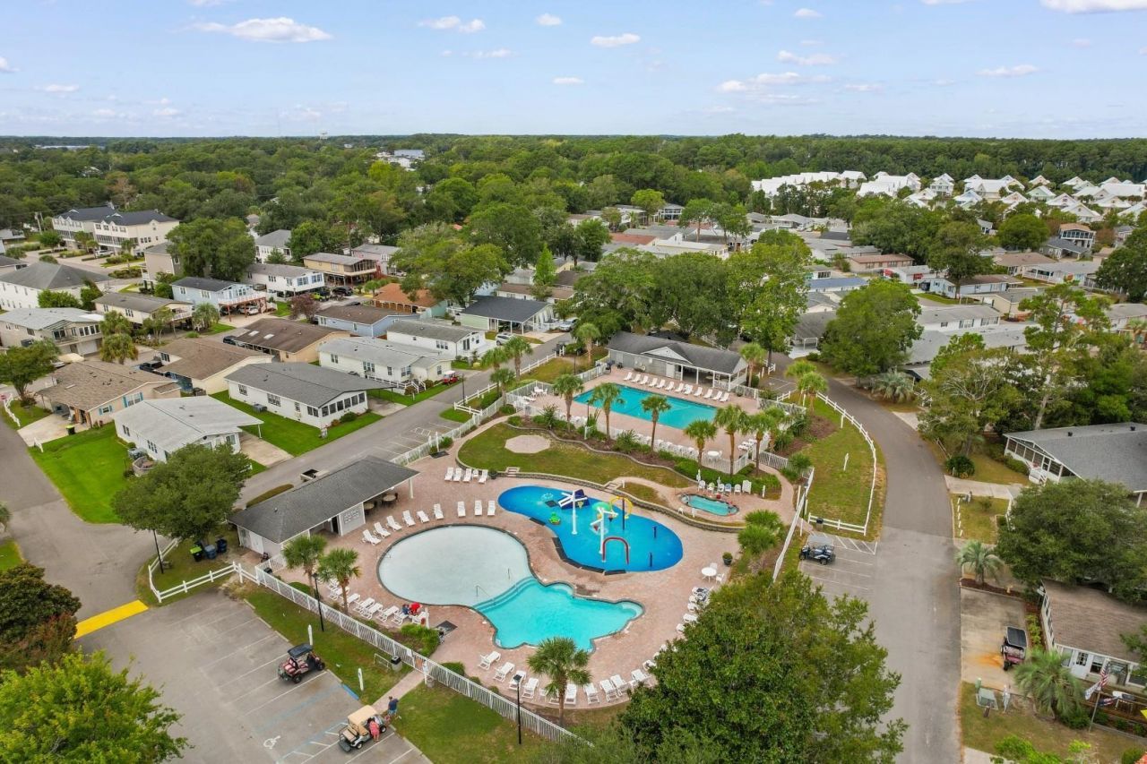 2096 Dipper Photo 34