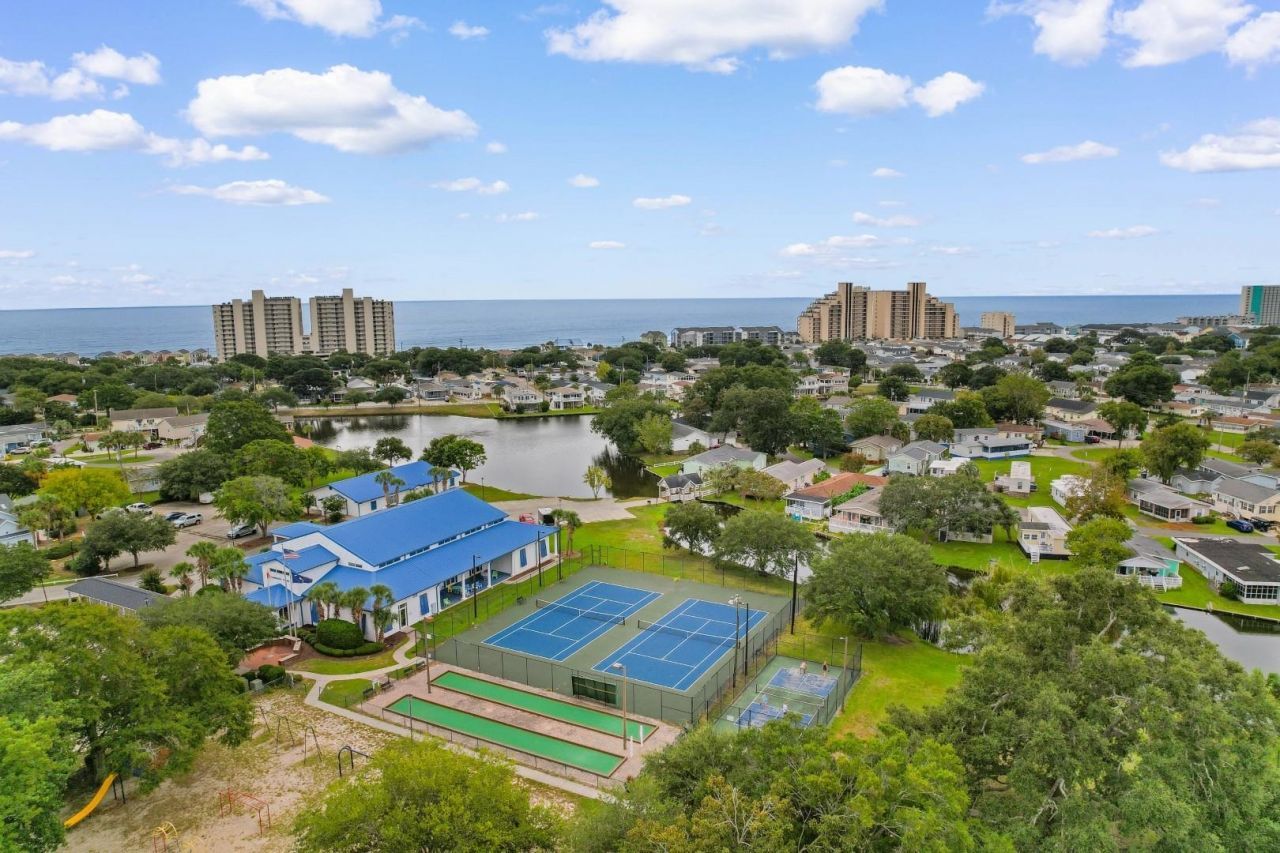 2096 Dipper Photo 36