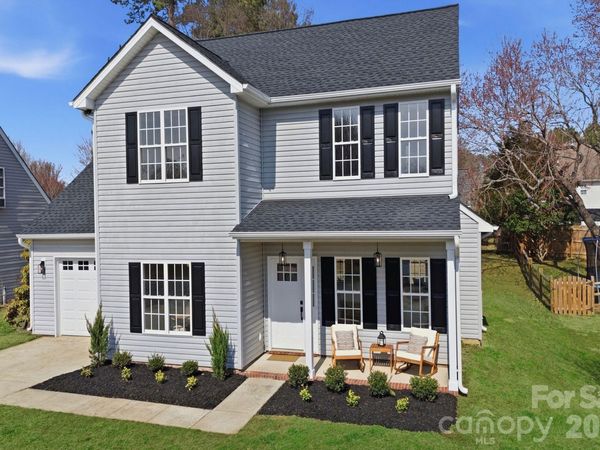 171 Kristens Court Drive, Mooresville, NC 28115
