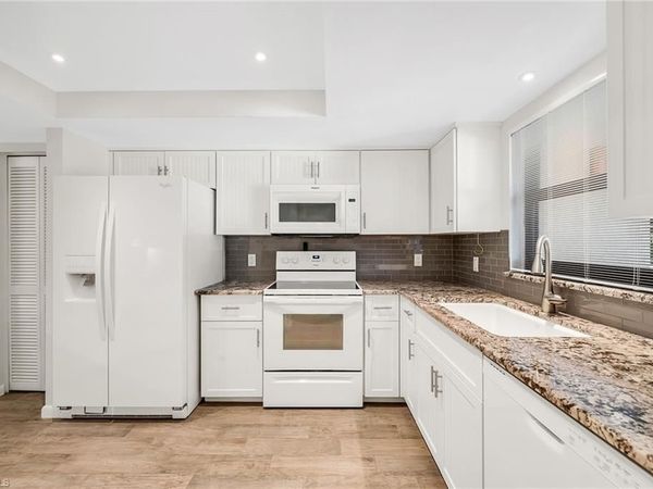 4955 Pepper CIR, Unit B106, NAPLES, FL 34113