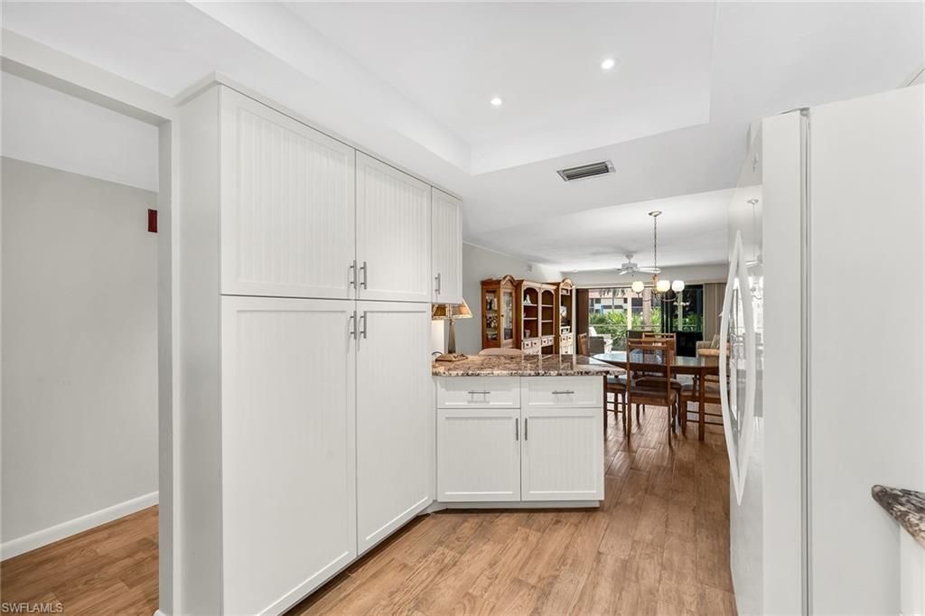 4955 Pepper Cir, Unit B106, Naples, FL 34113 Photo