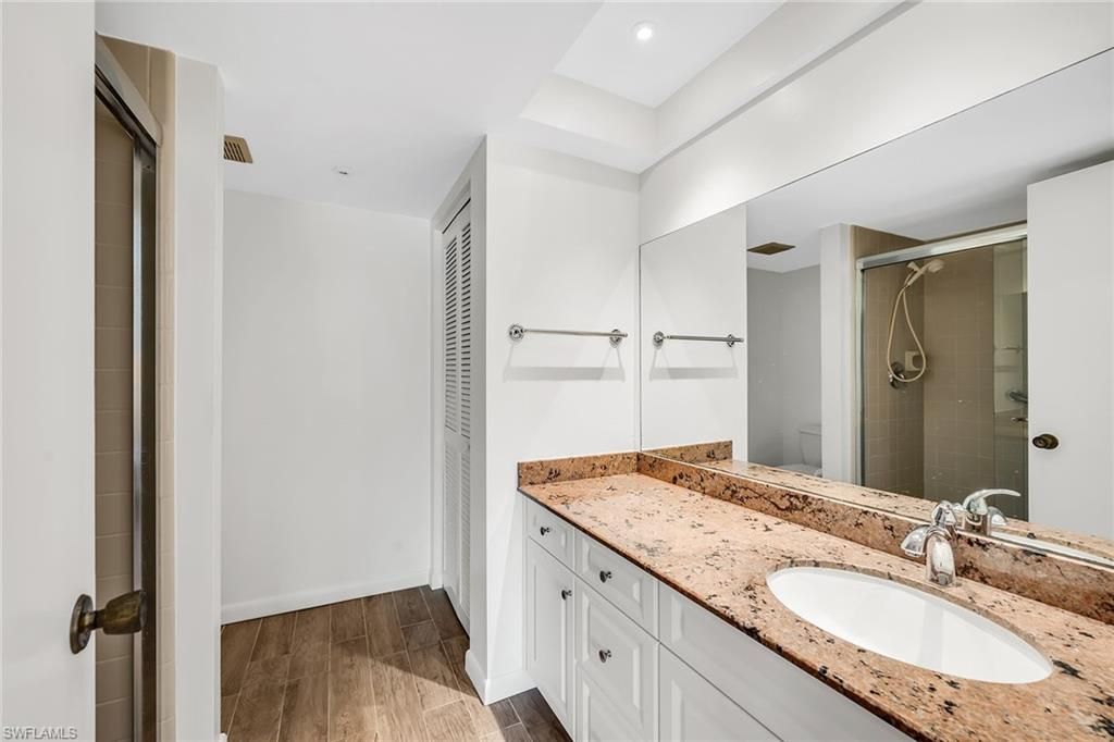 4955 Pepper Cir, Unit B106, Naples, FL 34113 Photo