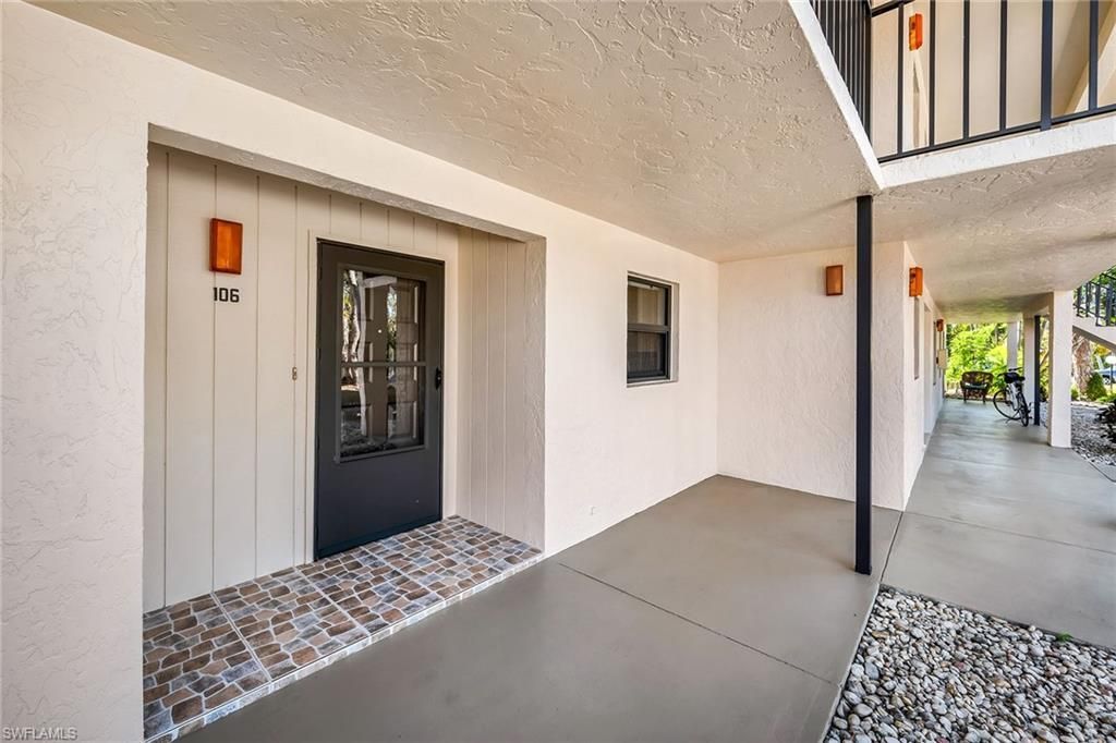 4955 Pepper Cir, Unit B106, Naples, FL 34113 Photo