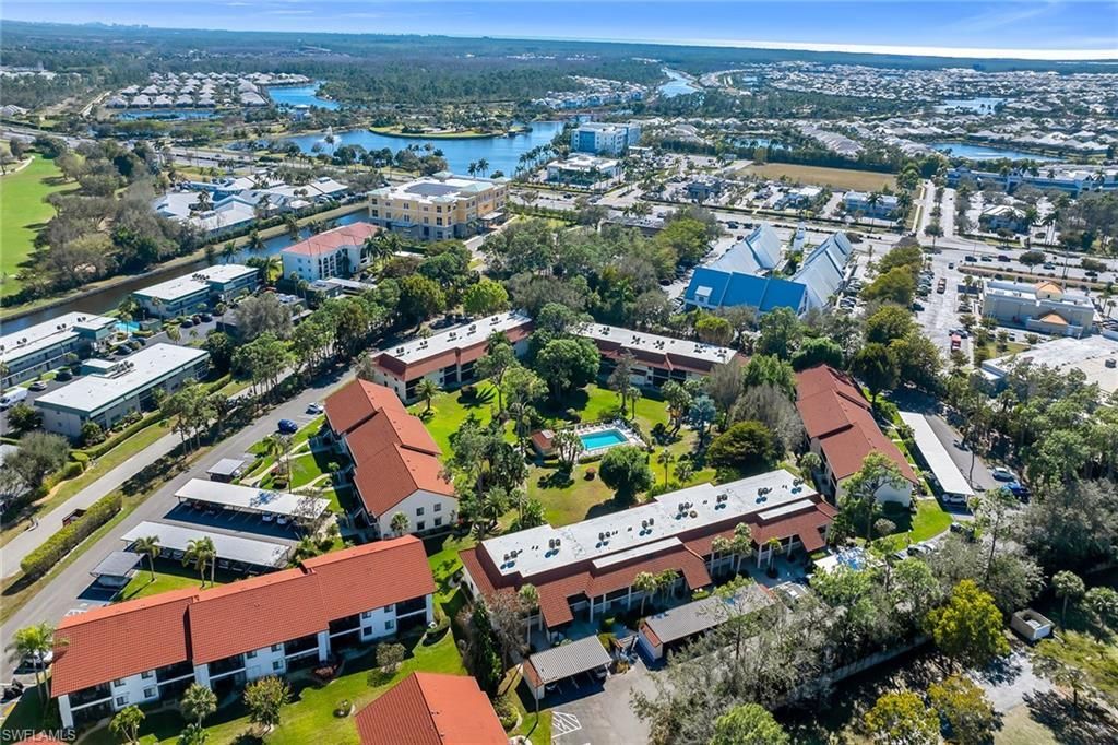 4955 Pepper Cir, Unit B106, Naples, FL 34113 Photo