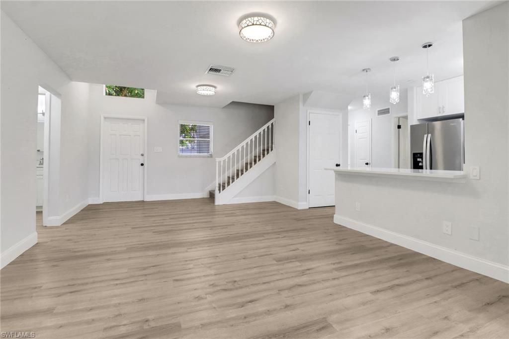 1120 Sandpiper St , Naples, FL 34102 Photo