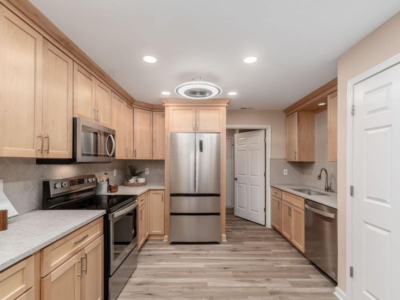 7783 Meadowlark Lane S, Reynoldsburg, OH 43068 Photo 7